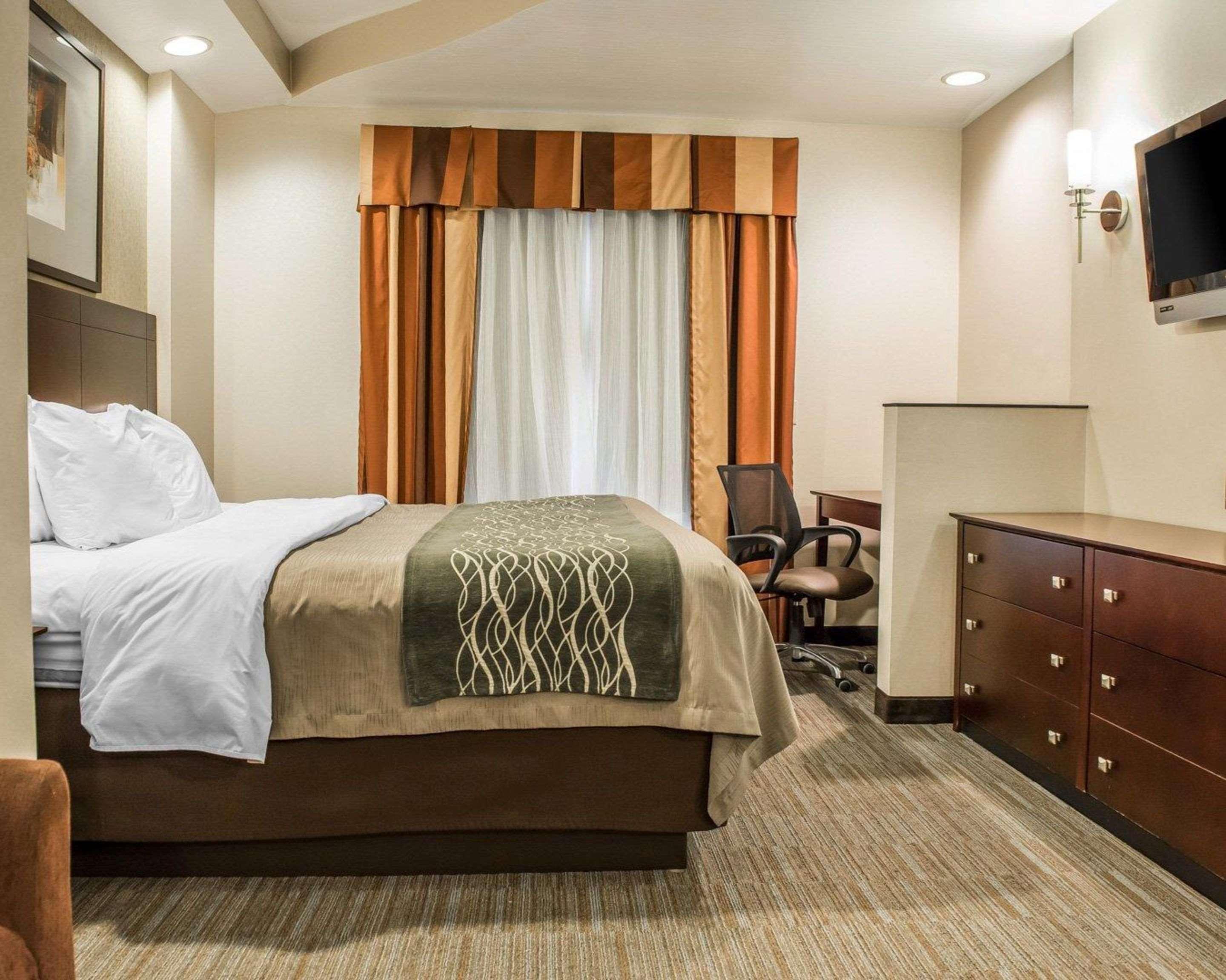 Hometowne Studios & Suites Washington Eksteriør billede